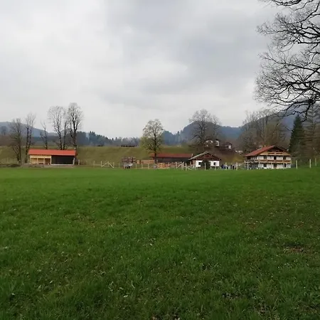 Dom wakacyjny Holiday Hanal-hof Lenggries